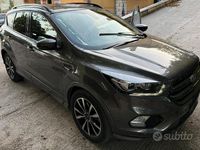 Usata Ford Kuga ST-Line 120 CV (88 kW) 2019 Grigio SUV