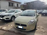 Usata Fiat Grande Punto Dynamic 89 CV (65 kW) 2006 Beige Utilitaria