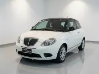 Usata Lancia Ypsilon Platinum 69 CV (50 kW) 2011 Bianco Utilitaria