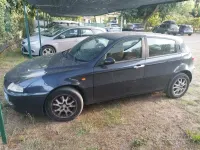 Usata Alfa Romeo 147 140 CV (102 kW) 2004 Bluazzurro Utilitaria