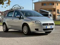 Usata Fiat Grande Punto Active 65 CV (47 kW) 2008 Argento Utilitaria