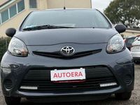 Usata Toyota Aygo Cool 68 CV (50 kW) 2014 Bianco Utilitaria