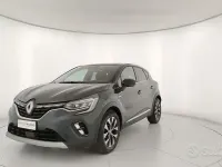 Usata Renault Captur Techno 101 CV (74 kW) 2023 Blu SUV