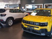 Usata Jeep Avenger Altitude 101 CV (74 kW) 2024 Nero SUV