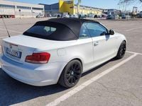 Usata BMW 120 Cabriolet Efficient Dynamics 177 CV (130 kW) 2011 Bianco Cabrio