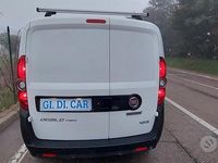Usata Fiat Doblò 120 CV (88 kW) 2021 Bianco Monovolume