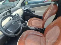 Usata Lancia Ypsilon 90 CV (66 kW) 2008 Nero Utilitaria