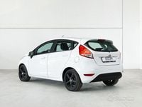 Usata Ford Fiesta 75 CV (55 kW) 2014 Bianco Utilitaria