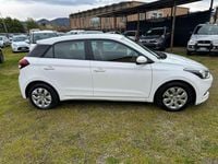 Usata Hyundai i20 Classic 75 CV (55 kW) 2016 Bianco Berlina