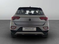 Usata VW T-Roc Life 150 CV (110 kW) 2024 Pyrit silver metallizzato SUV