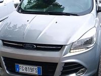 Gebraucht Ford Kuga 150 PS (110 kW) 2017 Grau SUV
