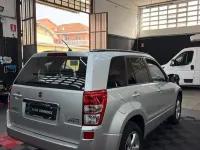 Usata Suzuki Grand Vitara 129 CV (94 kW) 2012 Argento SUV