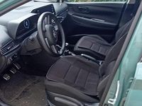 Usata Hyundai Bayon 100 CV (73 kW) 2022 Verde SUV