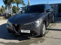 Usata Alfa Romeo Stelvio Executive 179 CV (131 kW) 2018 Grigio SUV