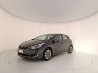 Usata Kia Ceed 90 CV (66 kW) 2018 Grigio argento Utilitaria