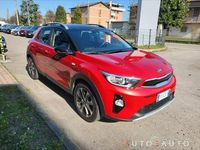 Używany Kia Stonic Style 120 KM (88 kW) 2018 Czerwony SUV