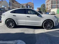 Usata Porsche Cayenne 354 CV (260 kW) 2024 Gesso SUV