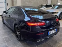 Usata Mercedes E220 Premium Plus 194 CV (142 kW) 2018 Blu/azzurro Coupé