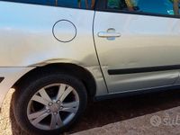 Usata Seat Alhambra Reference 140 CV (102 kW) 2010 Argento Monovolume
