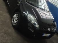 Usata Fiat Punto Street 77 CV (56 kW) 2014 Nero Utilitaria