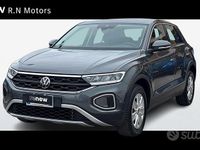 Usata VW T-Roc Style 110 CV (80 kW) 2022 Grigio scuro SUV