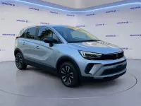 Usata Opel Crossland Elegance 110 CV (80 kW) 2023 Kristal silver [m0zr]  metall SUV