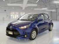 Usata Toyota Yaris Hybrid Business Edition 92 CV (67 kW) 2021 Blu Berlina
