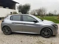 Usata Peugeot 208 Active 75 CV (55 kW) 2022 Grigio Utilitaria