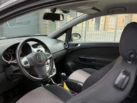Usata Opel Corsa Sport 90 CV (66 kW) 2006 Grigio Utilitaria