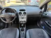 Usata Opel Corsa 85 CV (62 kW) 2012 Grigio Utilitaria