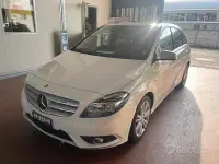 Usata Mercedes B180 Executive 122 CV (89 kW) 2012 Bianco Utilitaria