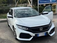 Begagnad Honda Civic Comfort 129 HK (94 kW) 2018 Vit Sedan