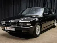 Usata BMW 750 326 CV (239 kW) 2000 Nero Berlina