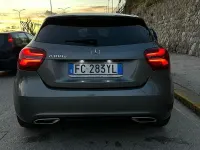 Usata Mercedes A180 109 CV (80 kW) 2016 Grigio Utilitaria