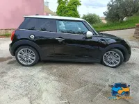 Usata Mini Cooper 170 CV (125 kW) 2016 Nero Utilitaria