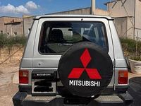 Usata Mitsubishi Pajero Top 95 CV (69 kW) 1988 Grigio SUV