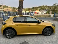 Usata Peugeot 208 56 kW (77 CV) 2022 Giallo Utilitaria