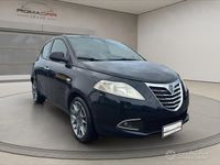 Usata Lancia Ypsilon S 85 CV (62 kW) 2012 Blu met Utilitaria
