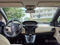Usata Lancia Ypsilon 69 CV (50 kW) 2015 Blu Utilitaria