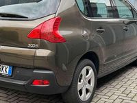 Usata Peugeot 3008 Premium 111 CV (81 kW) 2012 Bronzo Station wagon