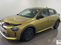 Usata Lancia Ypsilon 271 CV (199 kW) 2024 Nessuno(met.) Utilitaria