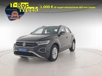 Usata VW T-Roc Life 110 CV (80 kW) 2022 Deep black perlato SUV