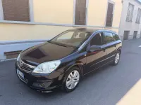 Usata Opel Astra Elegance 105 CV (77 kW) 2008 Berlina