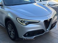 Usata Alfa Romeo Stelvio Super 210 CV (154 kW) 2017 Grigio SUV