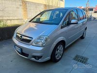 Usata Opel Meriva Cosmo 90 CV (66 kW) 2007 Grigio Monovolume