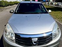 Usata Dacia Sandero 75 CV (55 kW) 2009 Berlina