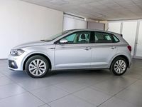 Usata VW Polo Highline 95 CV (69 kW) 2018 Argento riflesso metallizzato Utilitaria