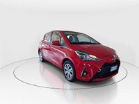Usata Toyota Yaris Active 69 CV (50 kW) 2018 Rosso