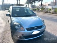 Usata Ford Fiesta 2007 Grigio Utilitaria