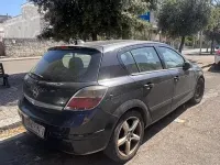 Usata Opel Astra 101 CV (74 kW) 2008 Berlina